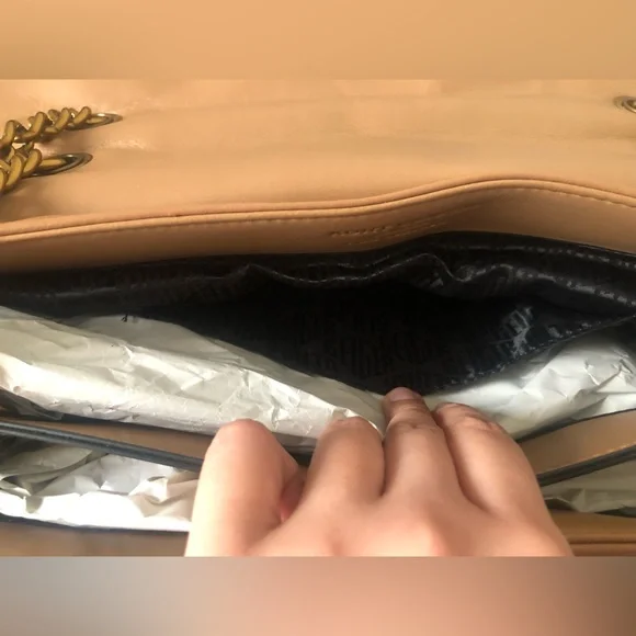 *MOVING SALE* Kurt Geiger London Leather Kensington Bag in Camel - Picture 7 of 16